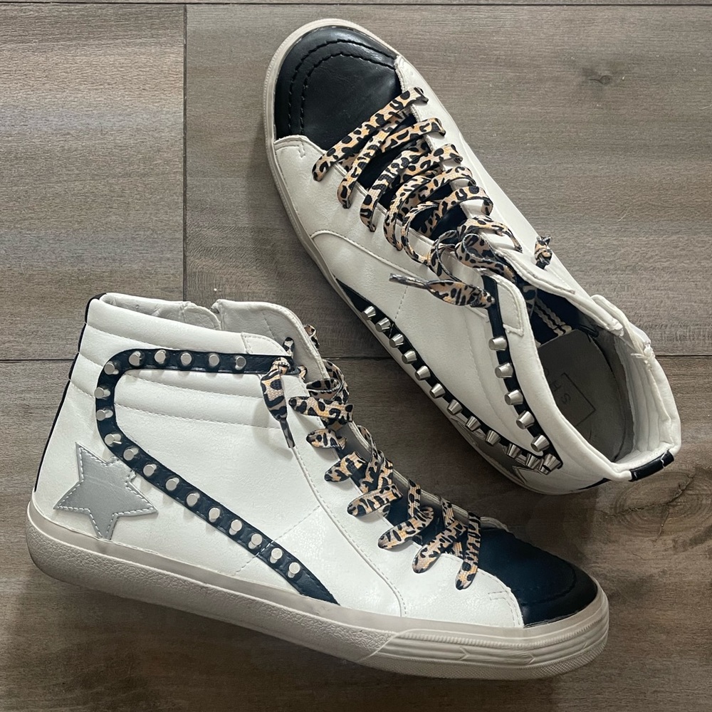 RIRI High Top Sneakers